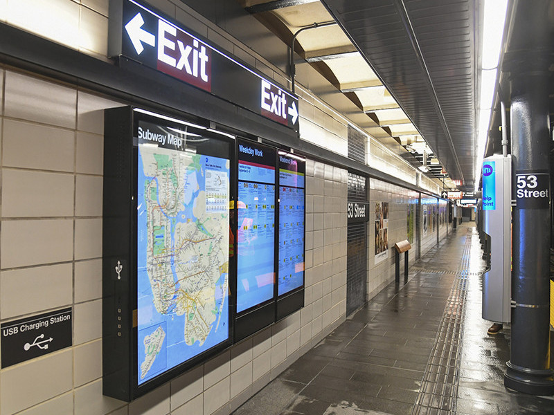 53-street-digital-screens-sm-5e284e9786364.jpg (Gallery Image) 53-street-digital-screens-sm-5e284e9786364.jpg (Gallery Image)